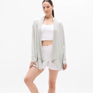 20. ATHLETA • Pranayama Restore Wrap Size S